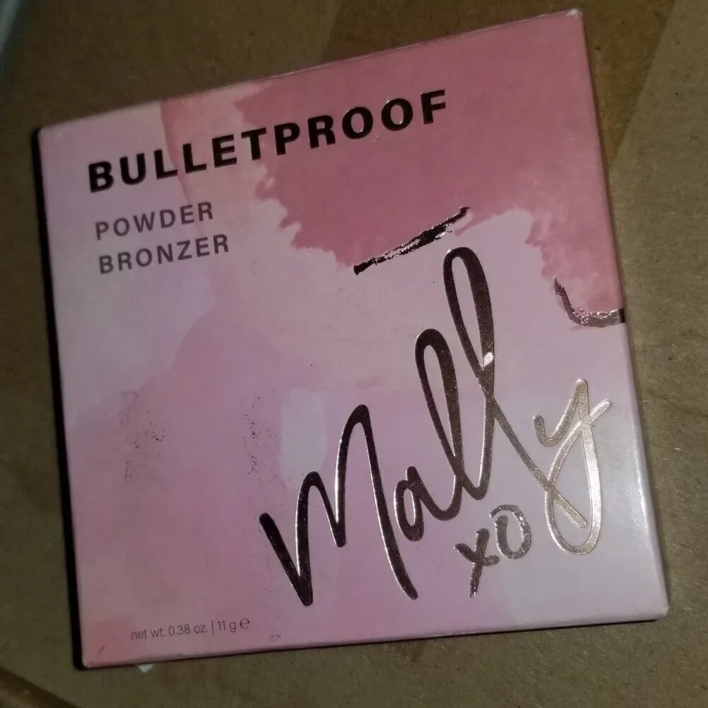 Mally Bulletproof Powder Bronzer New in Box